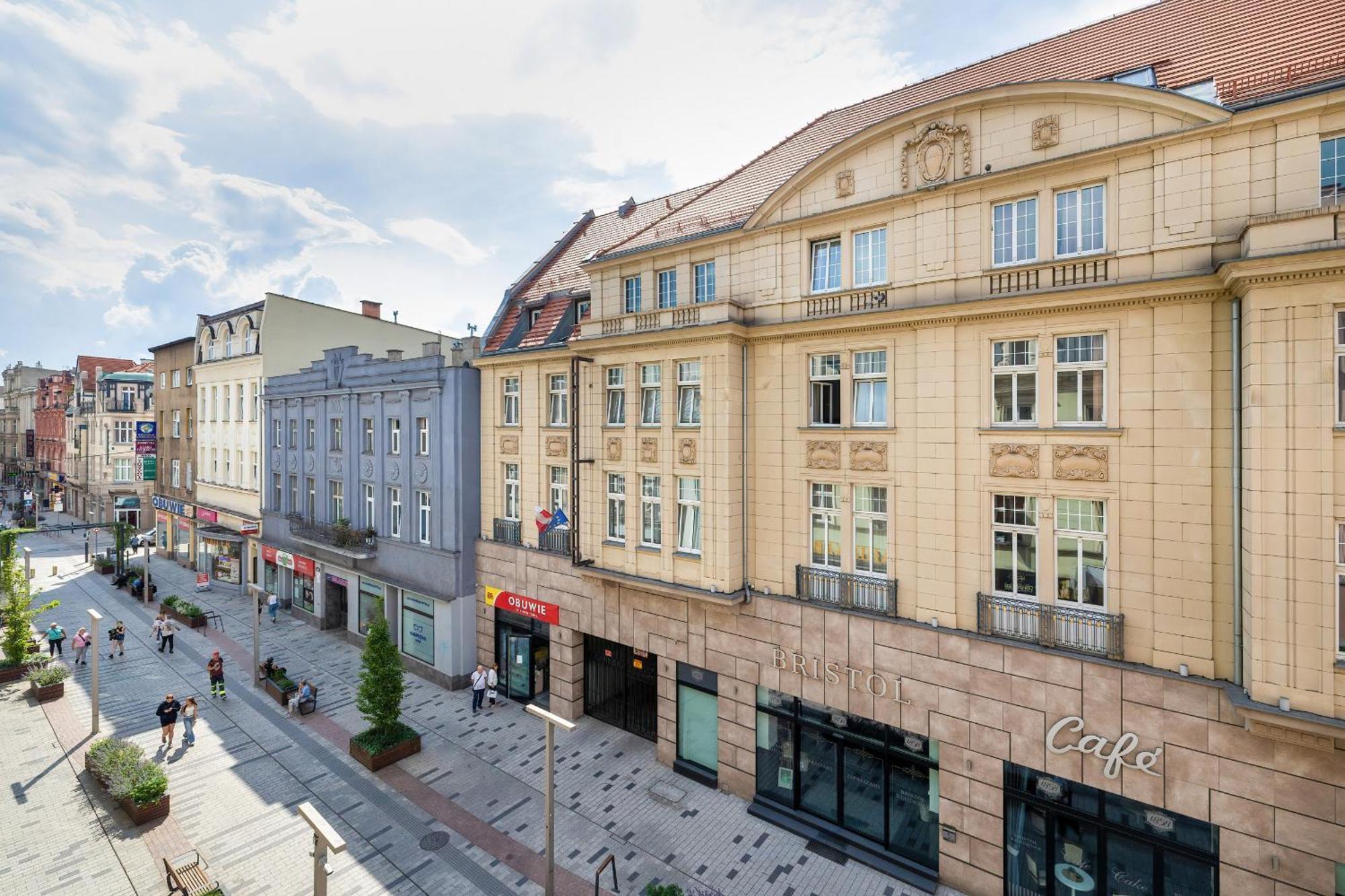Nowoczesne I Stylowe Apartamenty W Centrum Bytomia Blisko Rynku By Noclegi Renters Экстерьер фото